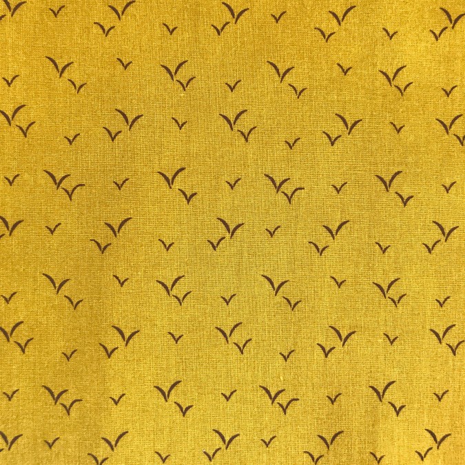 Coupon imprimé hirondelles noir sur fond jaune