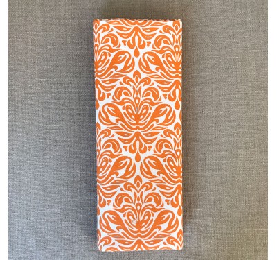 Coupon imprimé motif ancien orange sur fond blanc