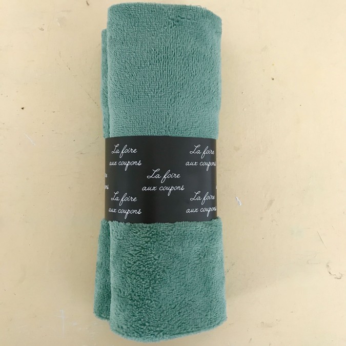 Coupon microfibre de bambou uni vert amande