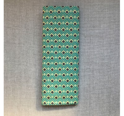 Coupon imprimé motif géométrique losange bleu sur and vert