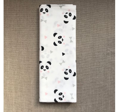 Coupon imprimé tête de panda noir avec noeud papillon sur fond blanc